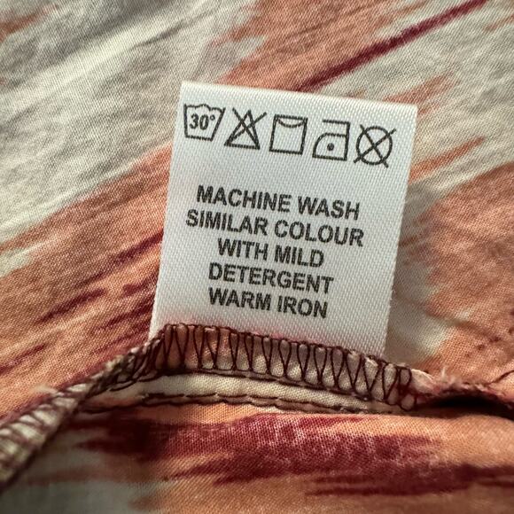 Love the Label Anthropologie Painterly Open-Back Blouse Crop Top | Size XS - Picture 10 of 10